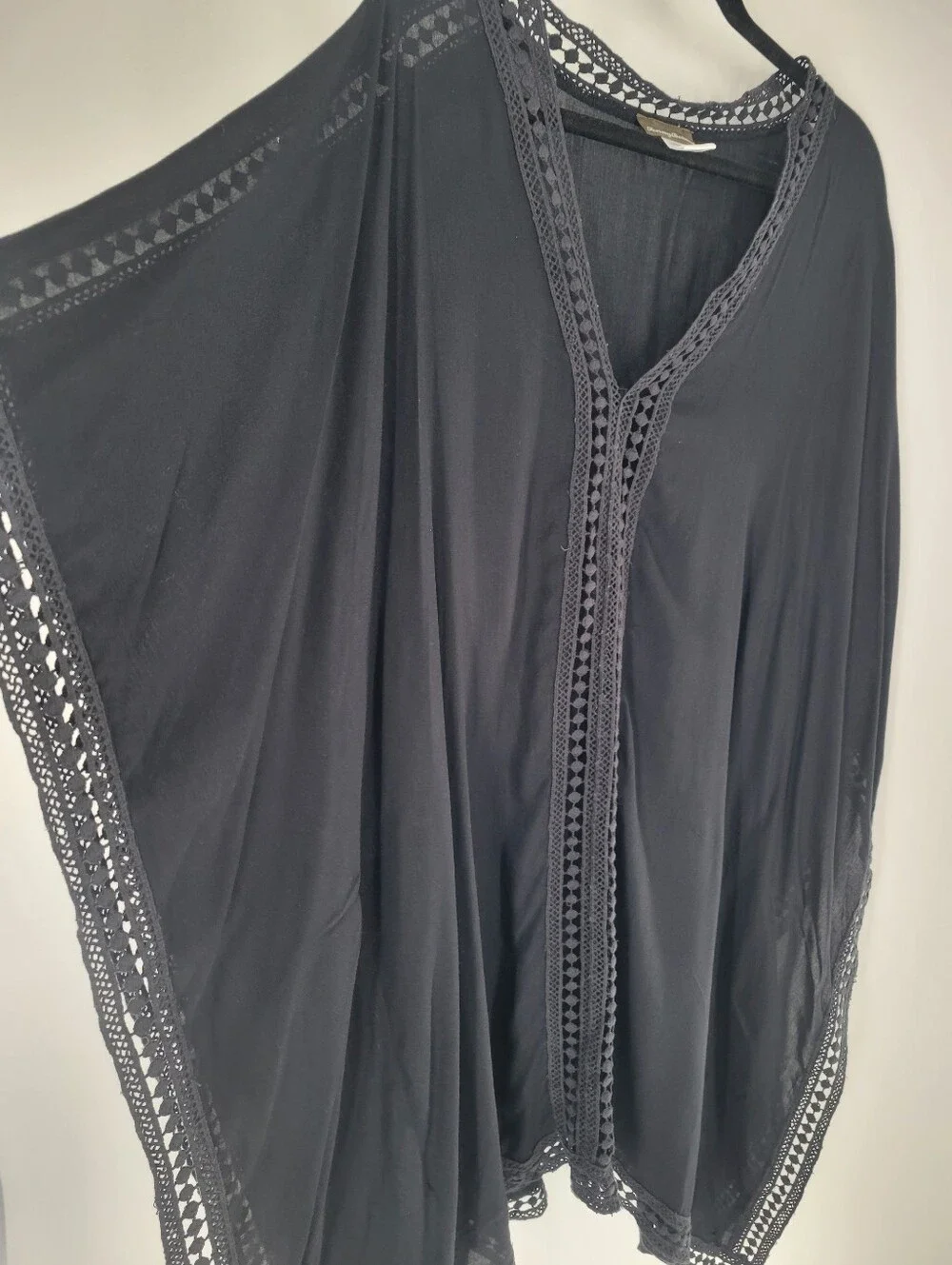 Tommy Bahama lightweight black
